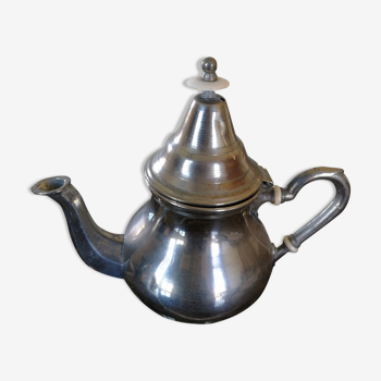 Tin teapot