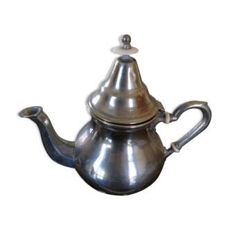 Tin teapot