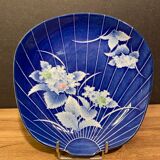 Fan shaped flat cut in porcelain China Japan