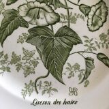 Set of 2 Glen plates with botanical decor