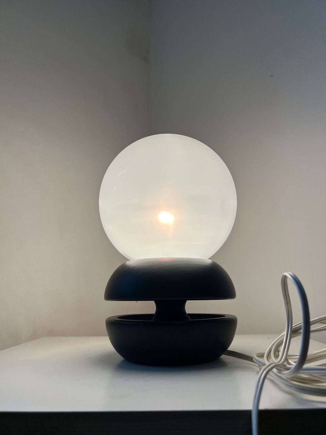 Vintage mushroom lamp, round globe, 1970s