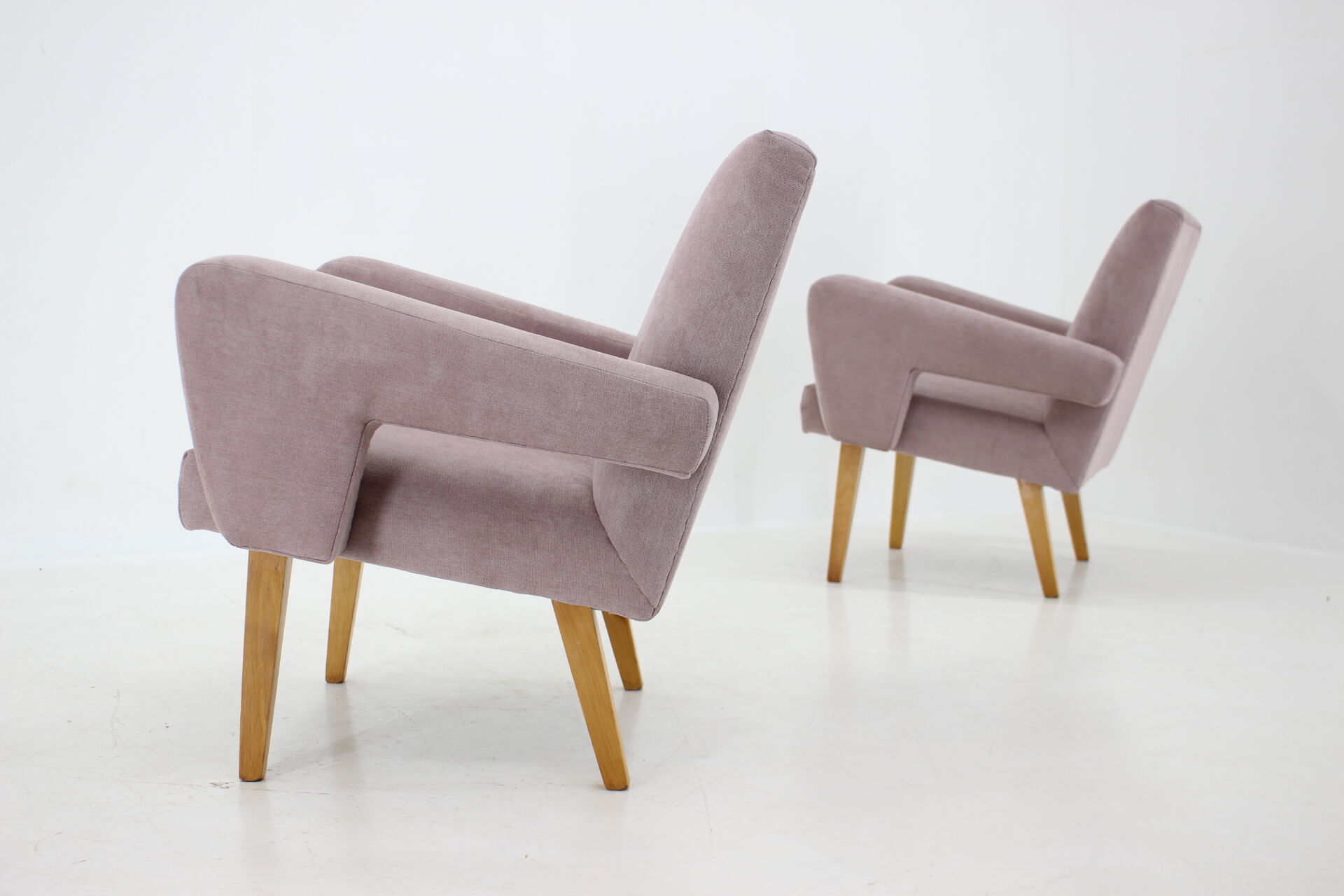 1960s Pair of Design Armchairs, Czechoslovakia