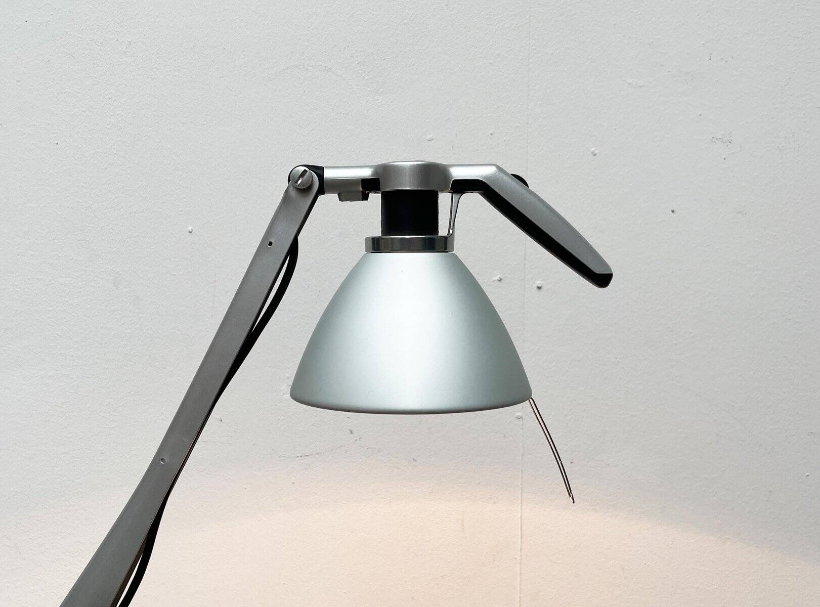 Fortebraccio D33 table lamp by Alberto Meda and Paolo Rizzatto for Luceplan.