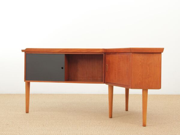 Bureau scandinave boomerang en teck d'Arne Hovmand Olsen