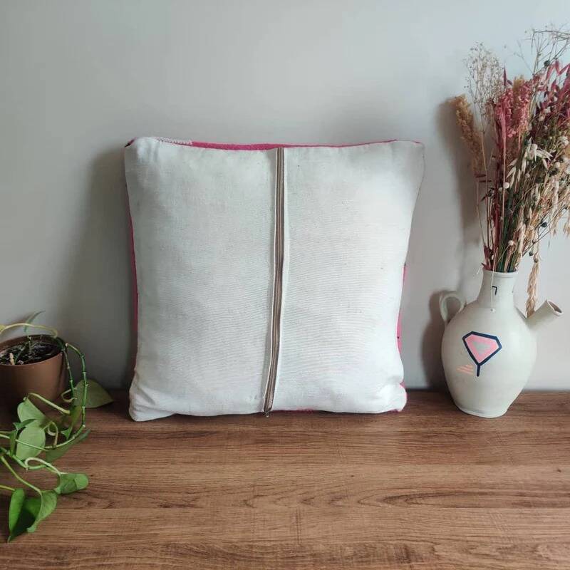 Coussin berbère rose et bleu