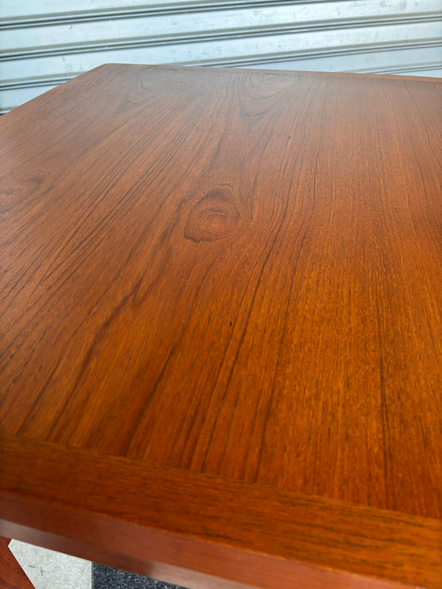 Table scandinave en teck