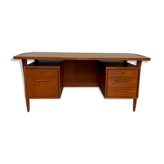 Scandinavian design desk Swiss Teack design 70s teak