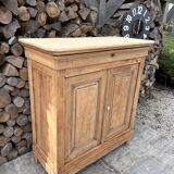 Buffet en bois massif rénové