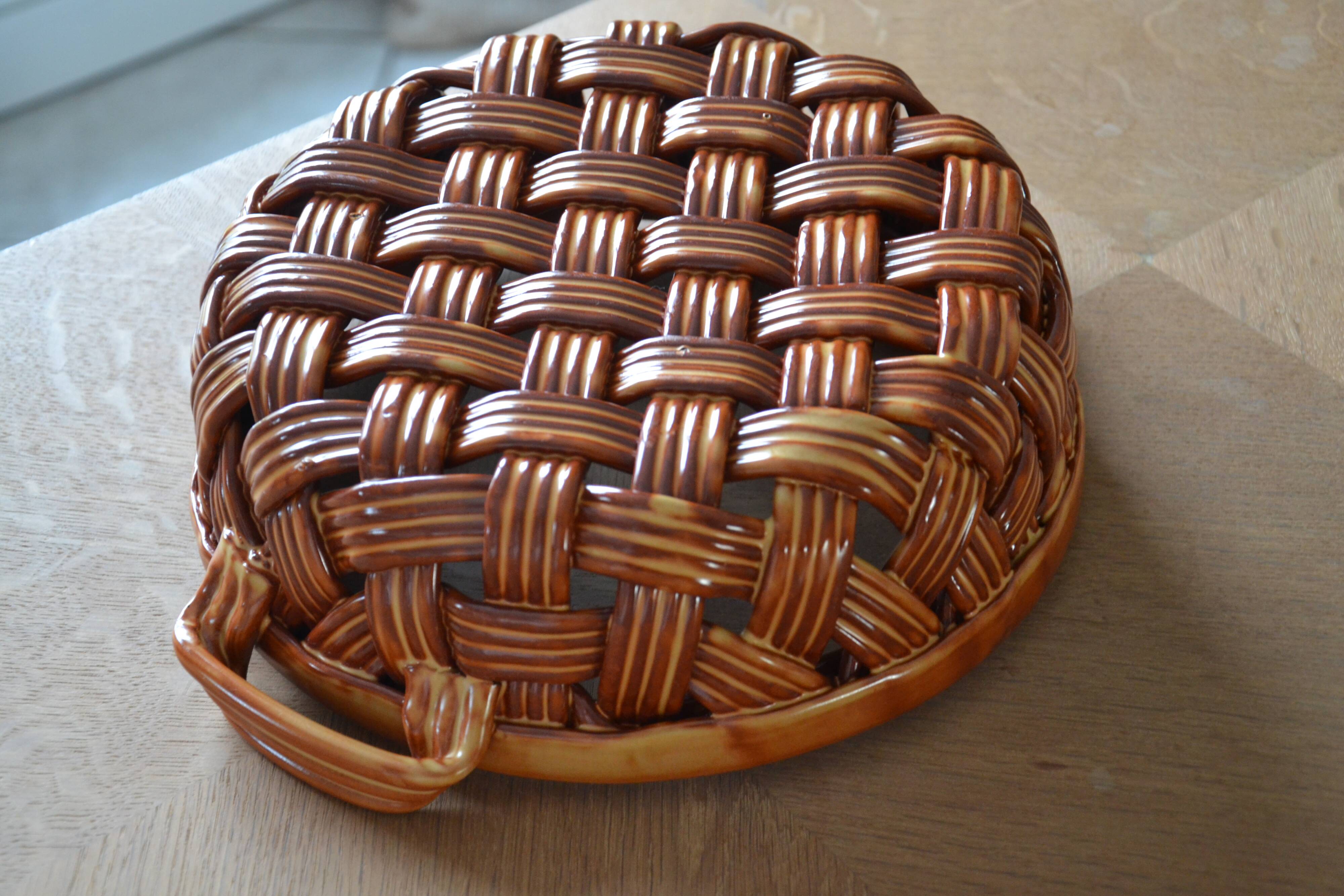 Vintage woven fruit bowl