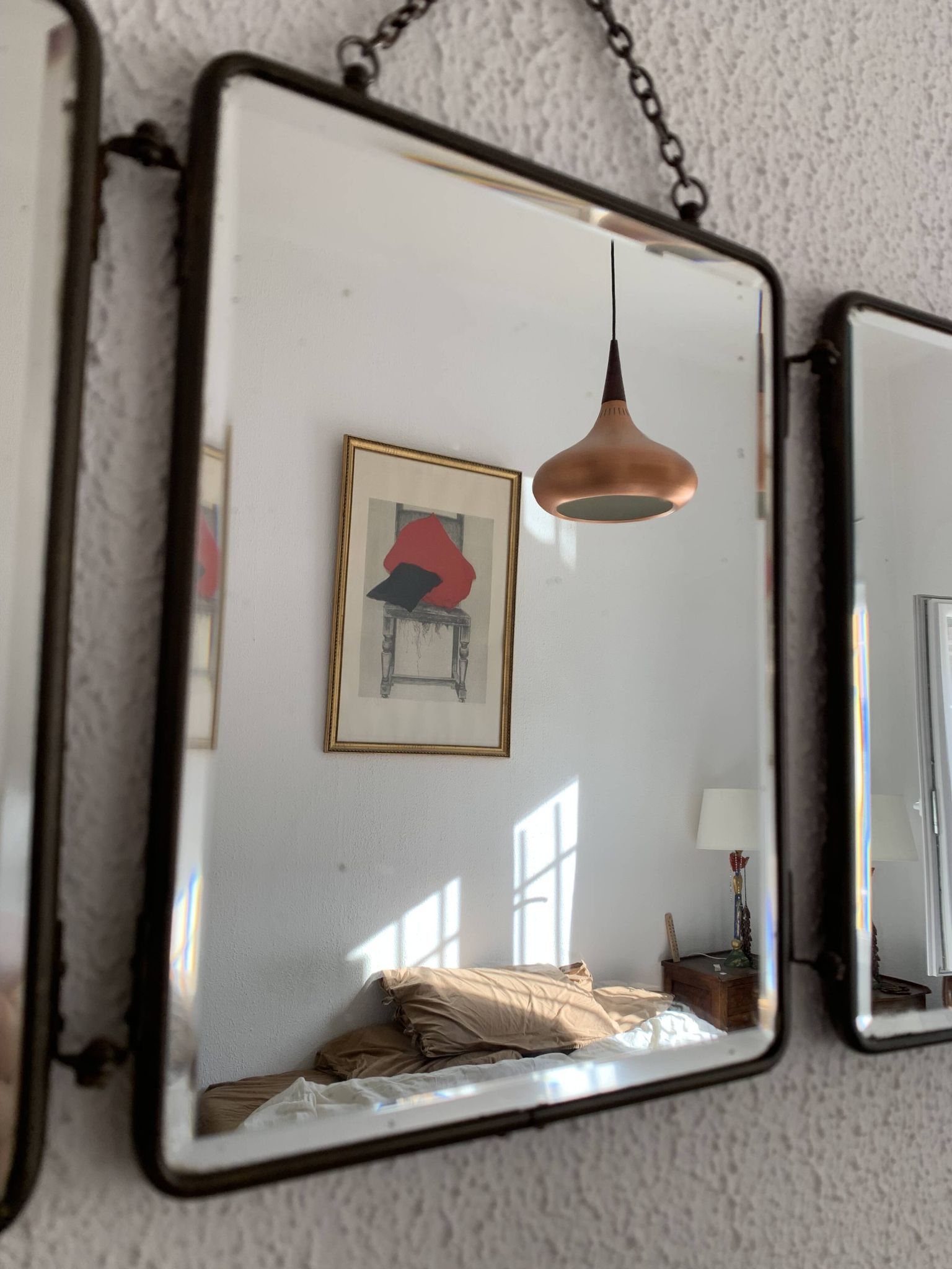 Vintage 1930s barber triptych mirror crystal faux leather gold - 25 x 59 cm