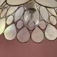 Suspension fleur en nacre et laiton vintage