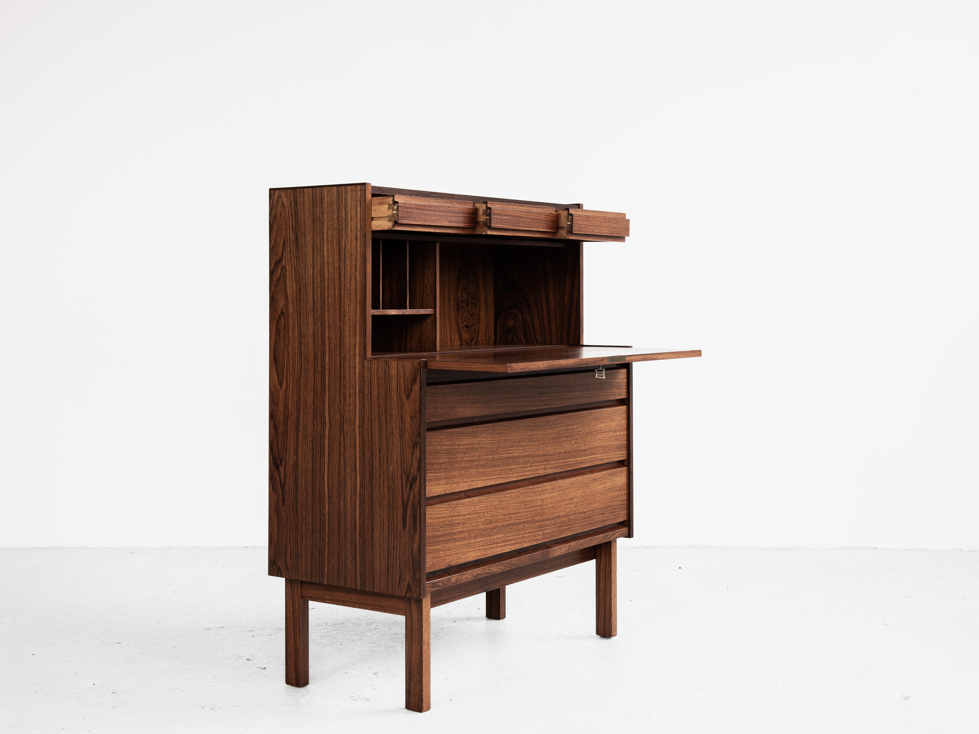 Midcentury Danish writing desk in rosewood 1960