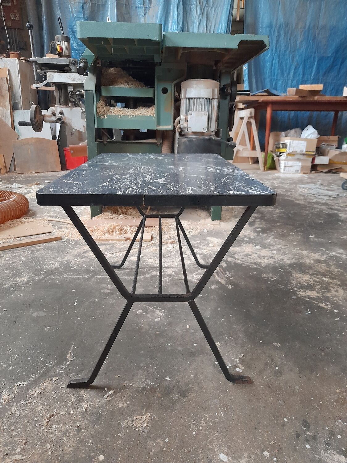 Small vintage coffee table metal legs