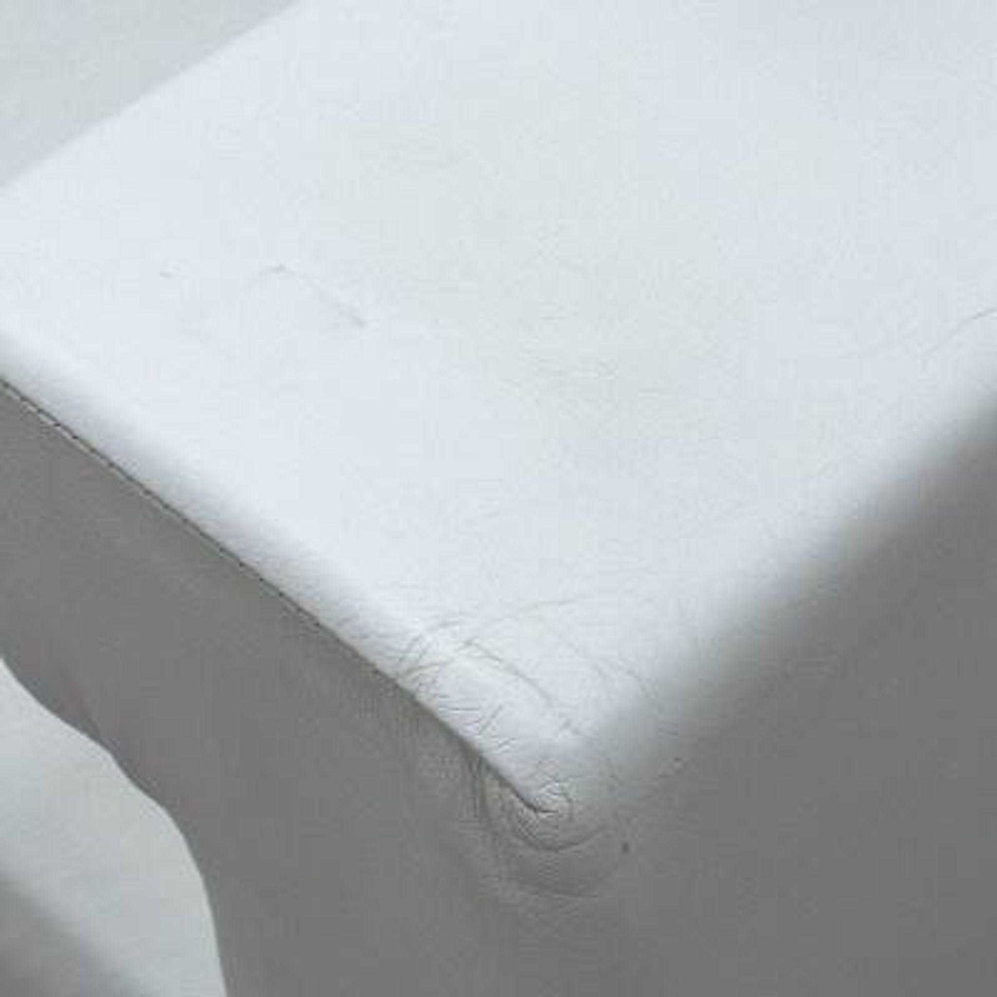 Canapé en cuir blanc klöber