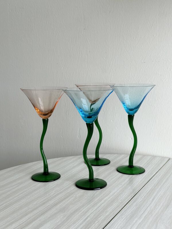 Ensemble de 4 verres à cocktail vintage aux pieds torsadés verts
