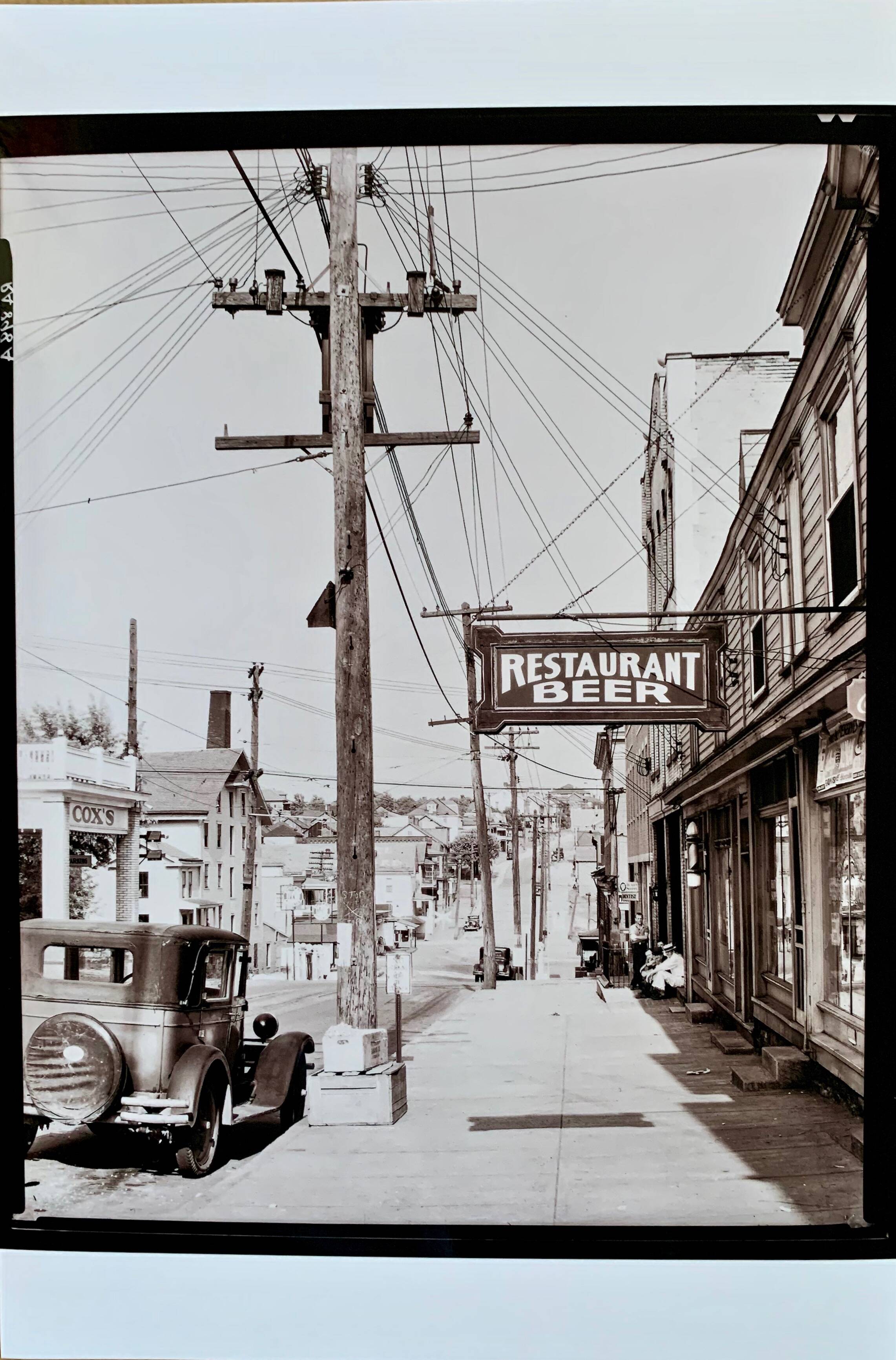 📸 Fine Art Photography W.Evans – Street Scene in Mount Pleasant, Pennsylvania