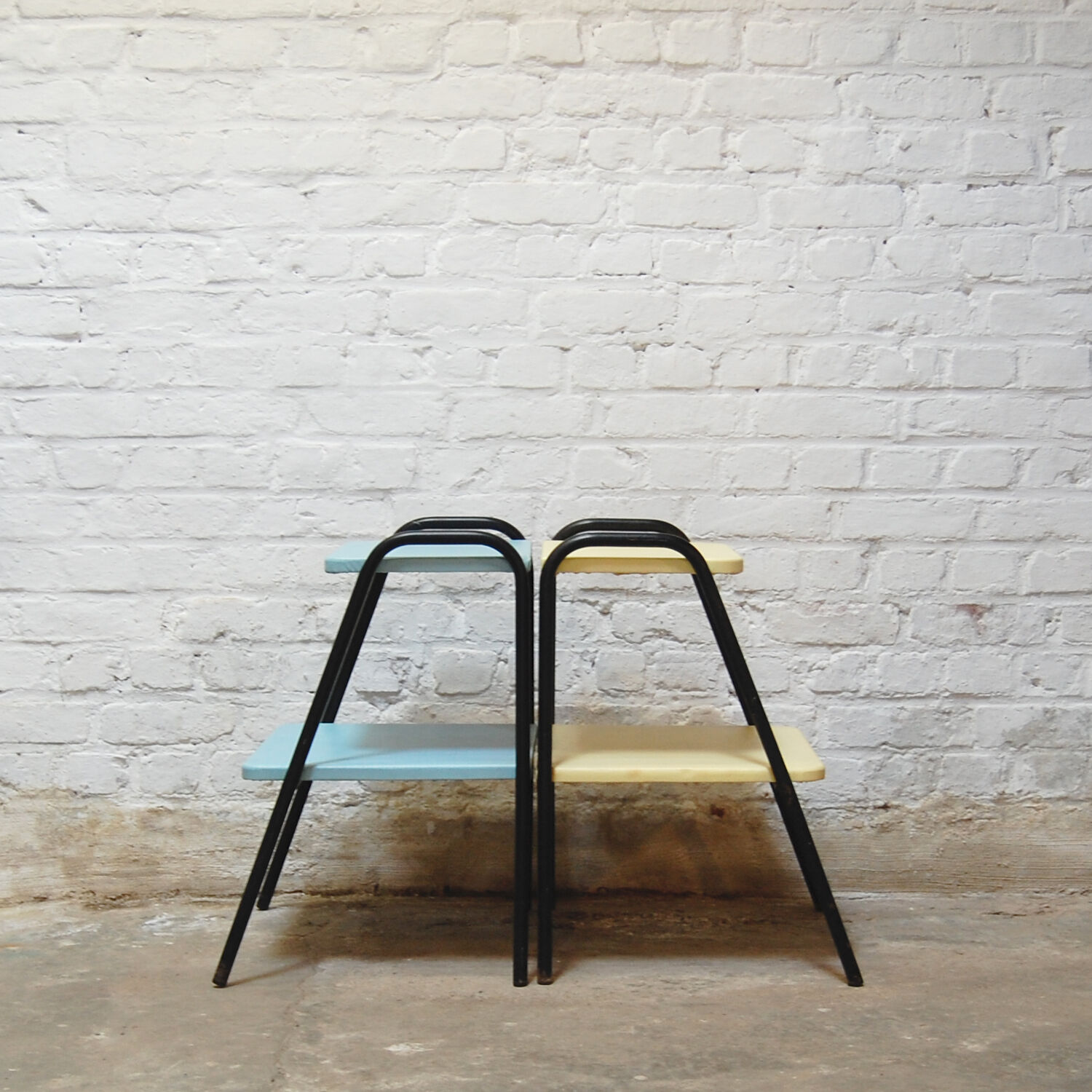 Pair of bedside tables by Pierre Guariche for Trefac - Meurop 1958