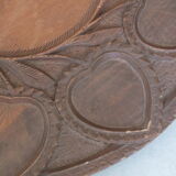 Old presentation dish with wooden shells