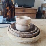 Ensemble de pots en bois