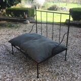 Set of 2 iron garden chairs