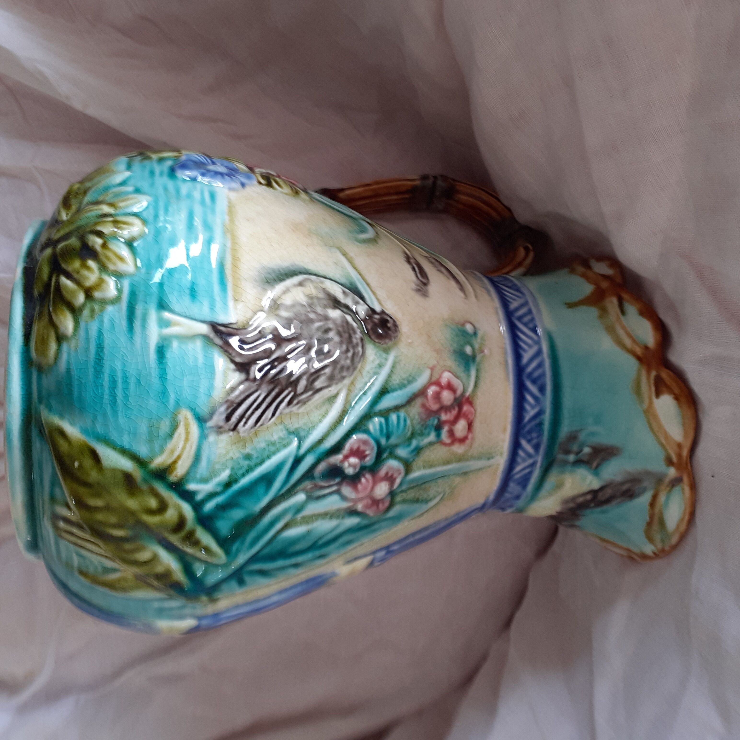 Old dabbling pitcher, herons pattern