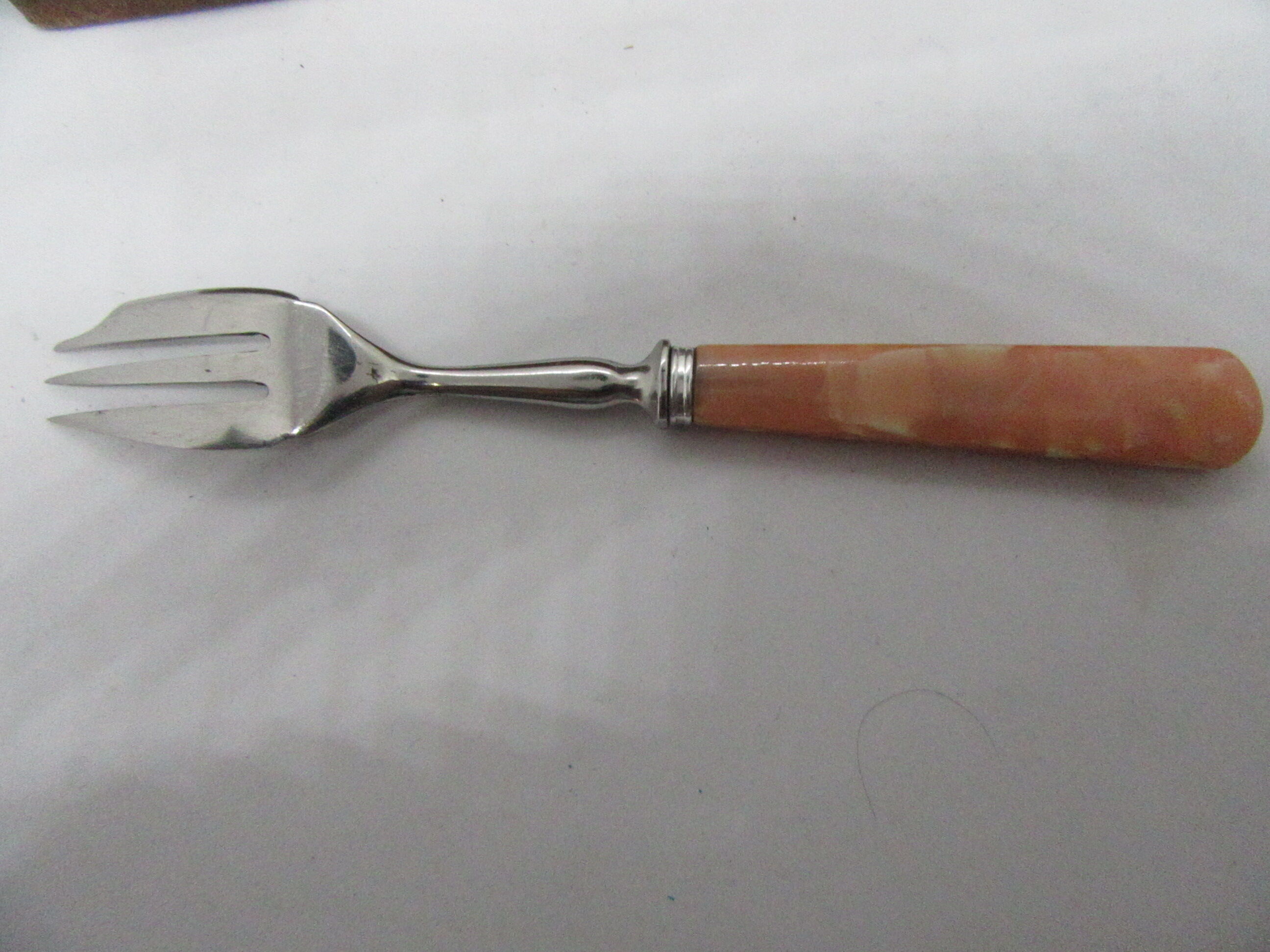 Cake fouchettes handle resin