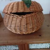 Apple basket