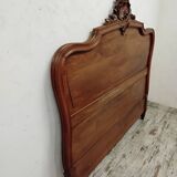 Headboard made of carved wood