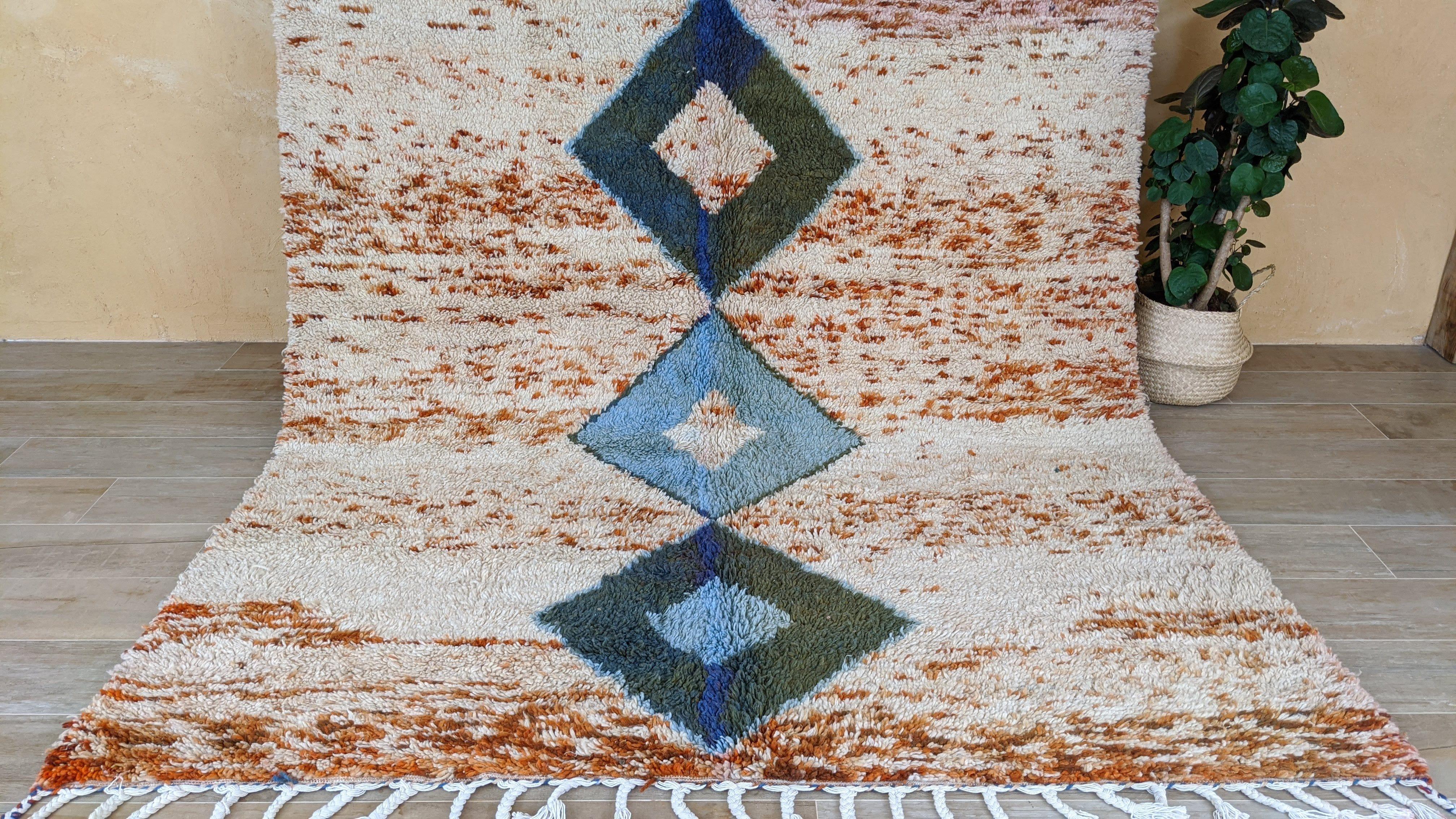 Large Azilal rug, 300 x 215 cm