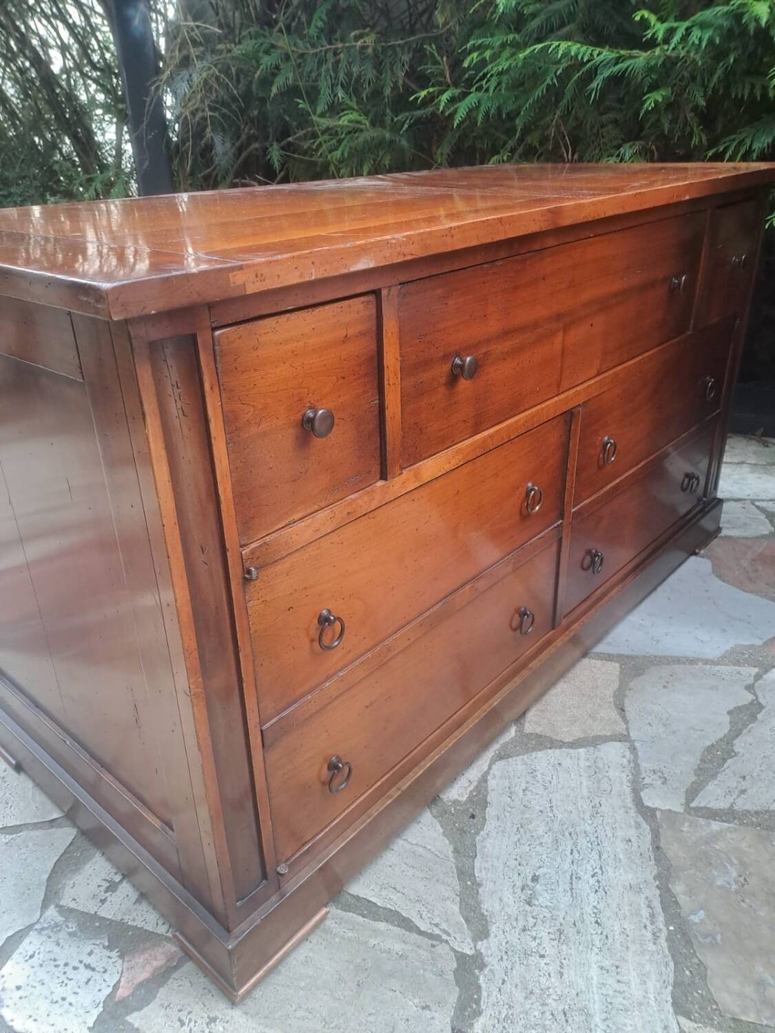 Commode Roche bobois en bois massif patine