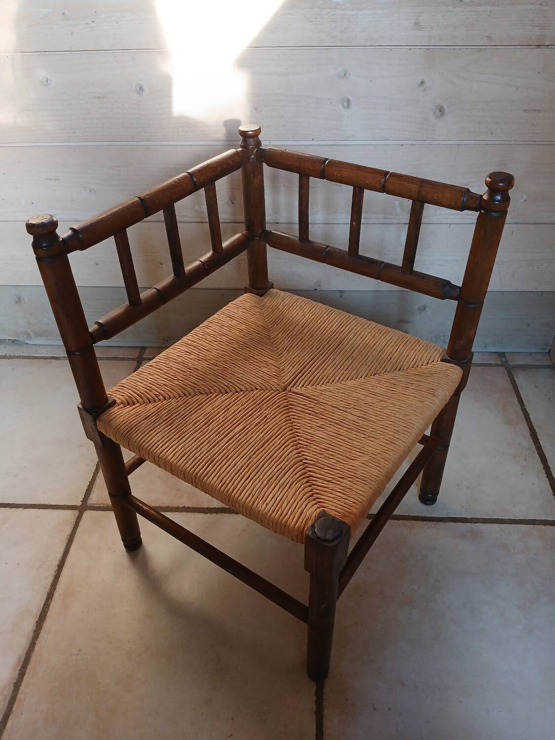 Chaise d'angle pour enfant