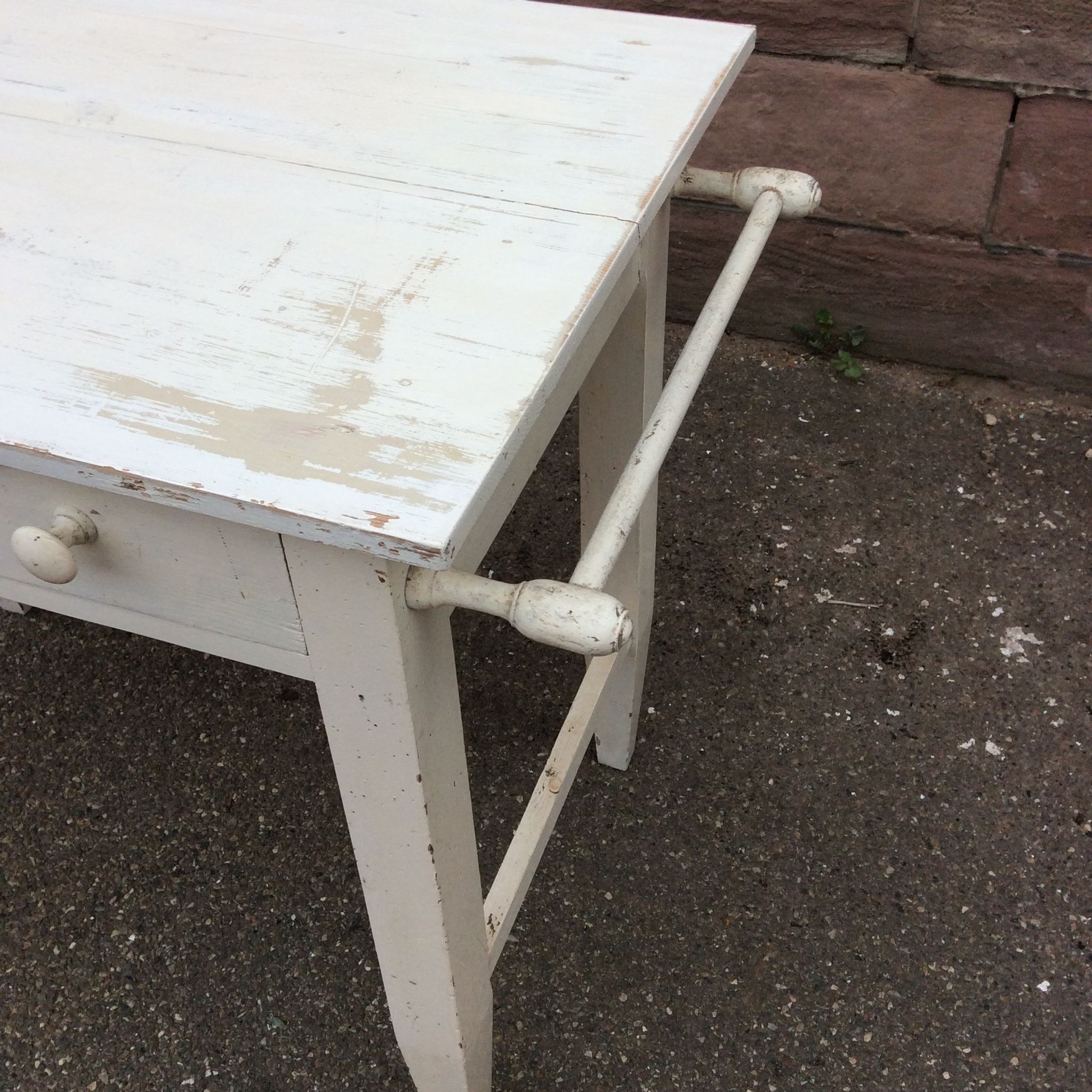 Table de ferme shabby chic vintage