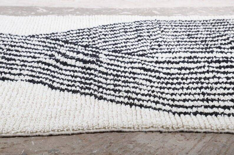 Beni Ourain rug - handmade carpet - traditional 250/150 cm