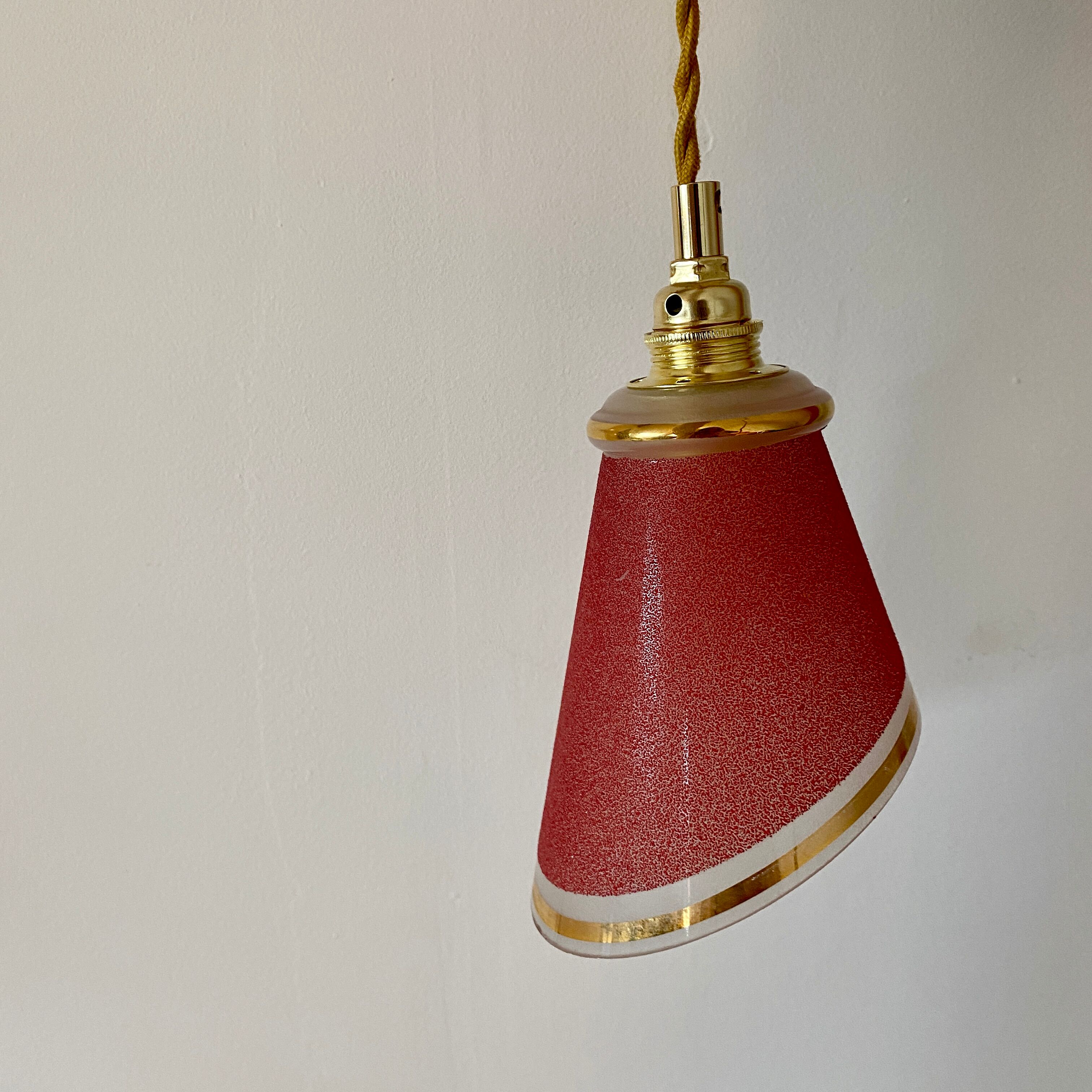 Vintage tulip walker in red sandblasted glass