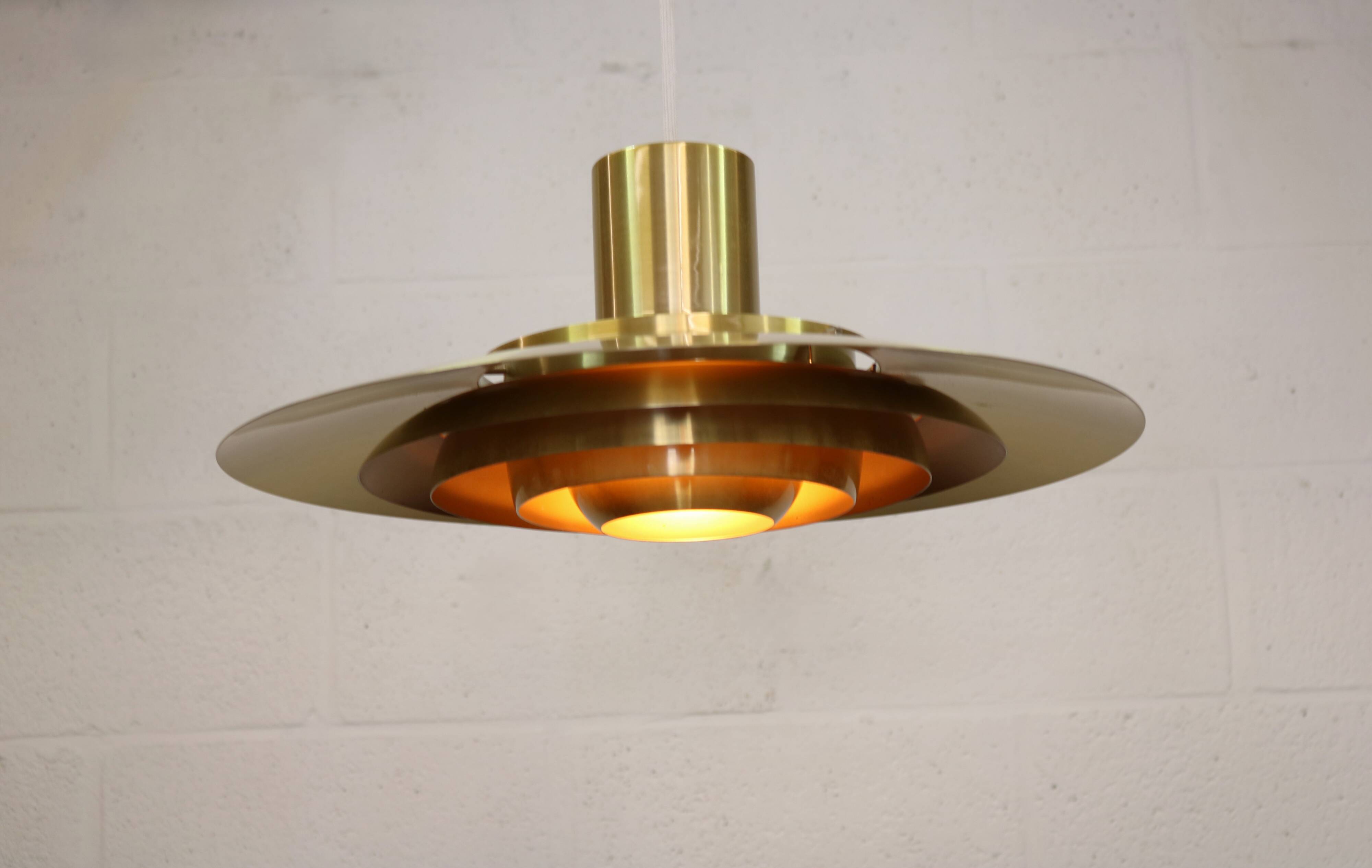 Nordisk Solar Lamp | Model P376 | Preben Fabricius & Jorgen Kastholm - Denm
