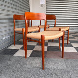 Moller 75 chairs