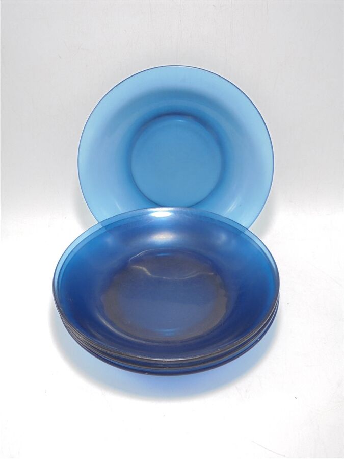 Set of 4 Vereco plates