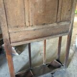 Very decorative coat rack with bevelled mirror.