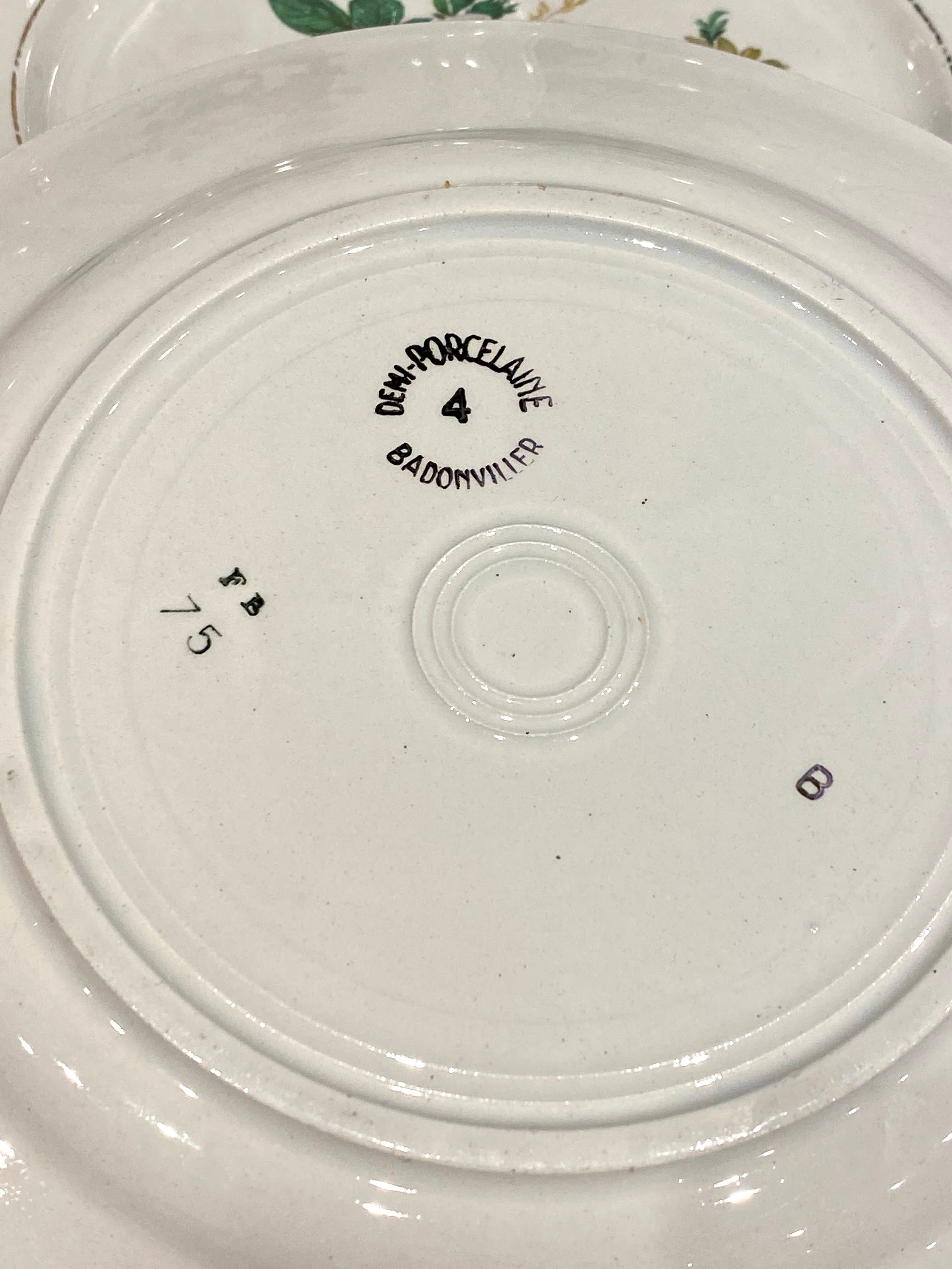 6 flat plates in half-porcelain Badonviller
