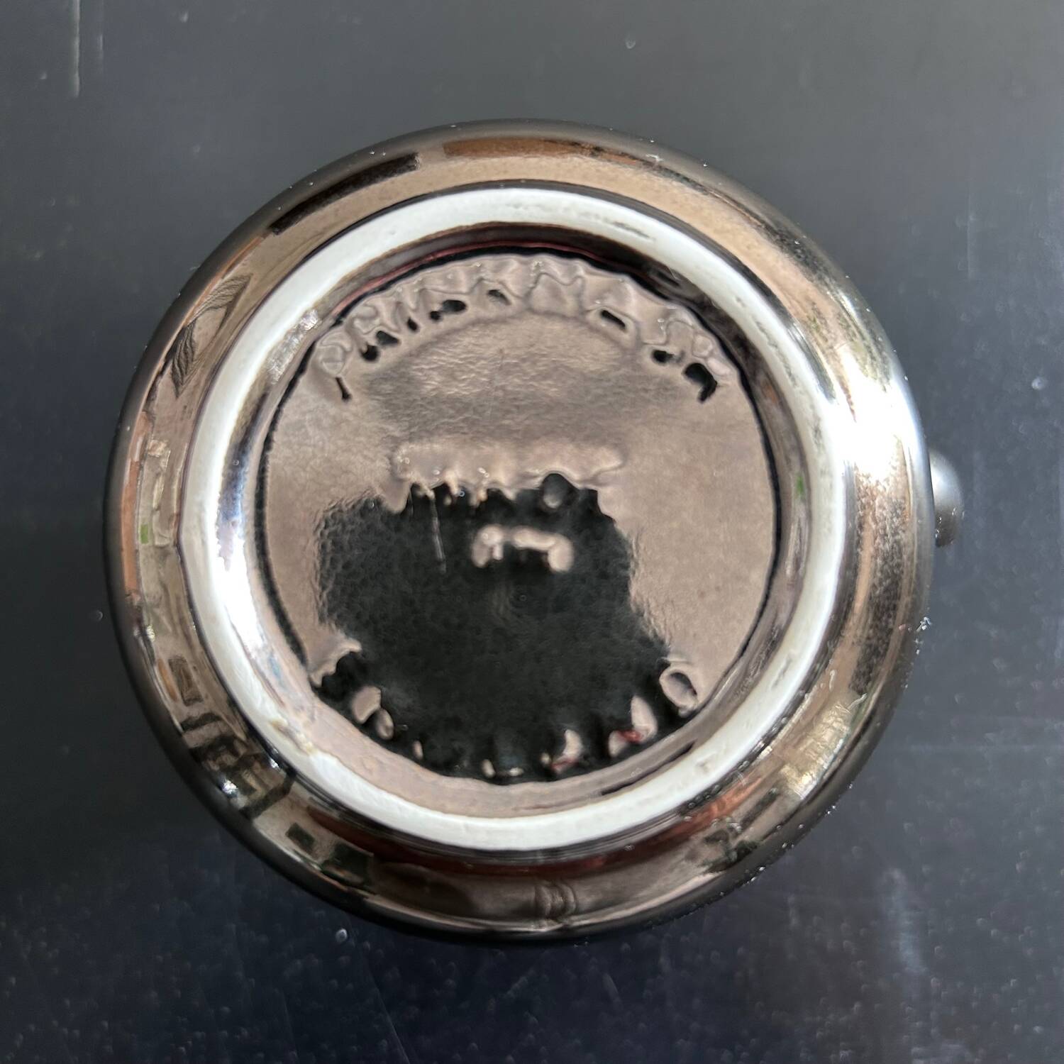 Crémier anglais en faïence bronze