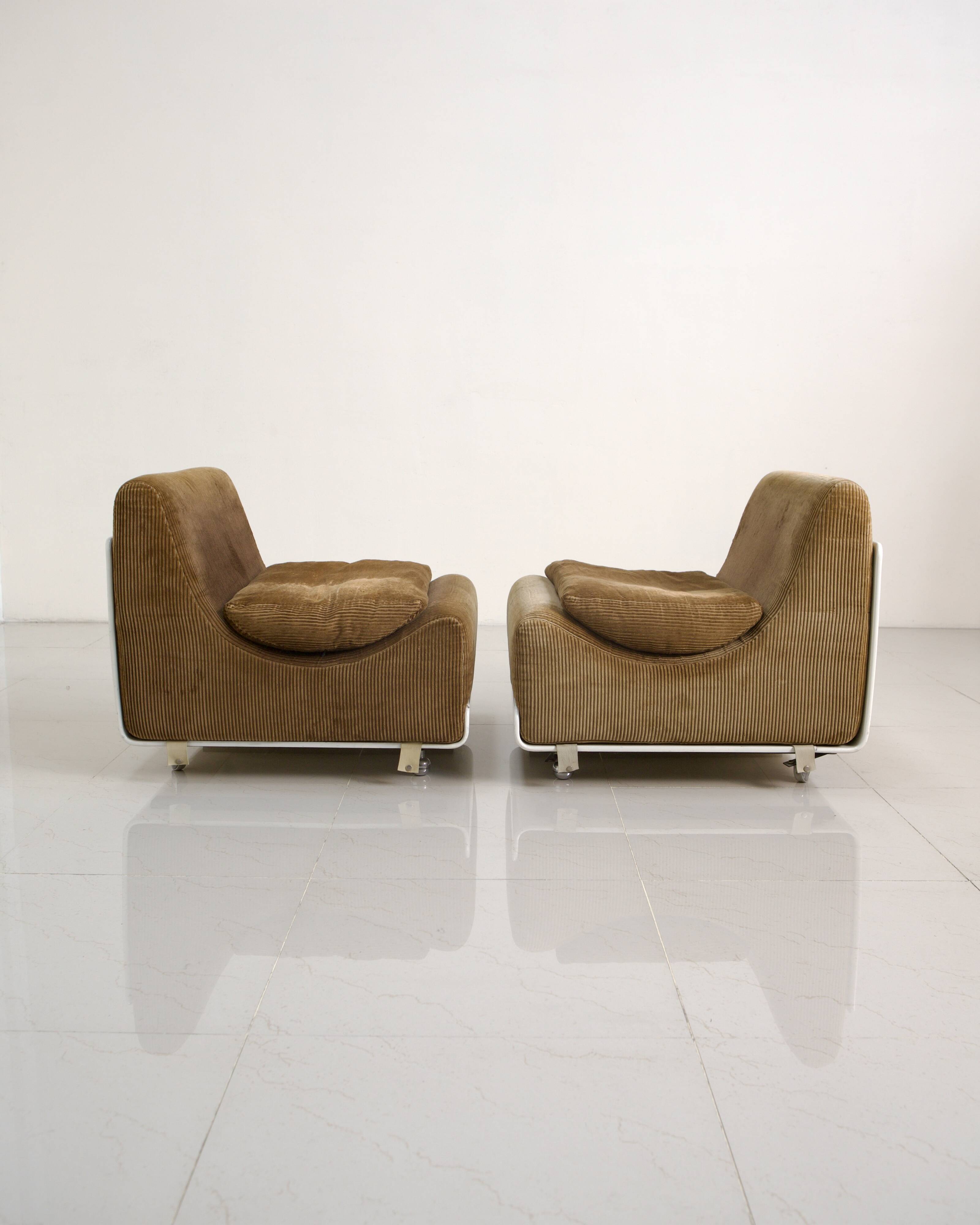 Set of 4 "Orbis" velvet armchairs by Luigi Colani for Colani