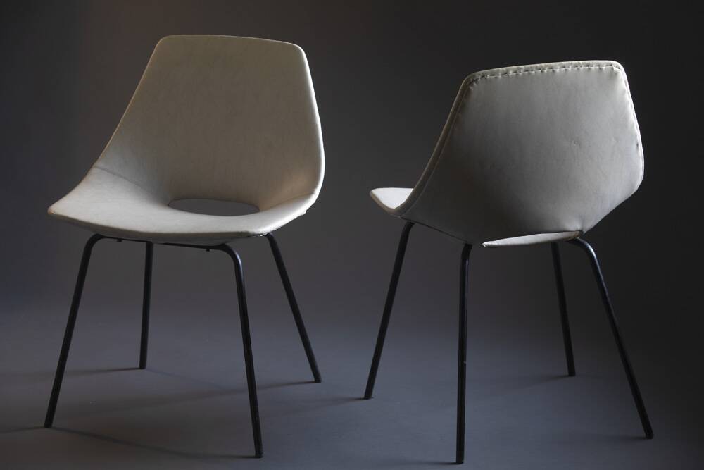 Paire de chaises Amsterdam Pierre Guariche