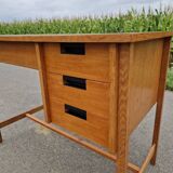 Bureau scandinave circa 1970