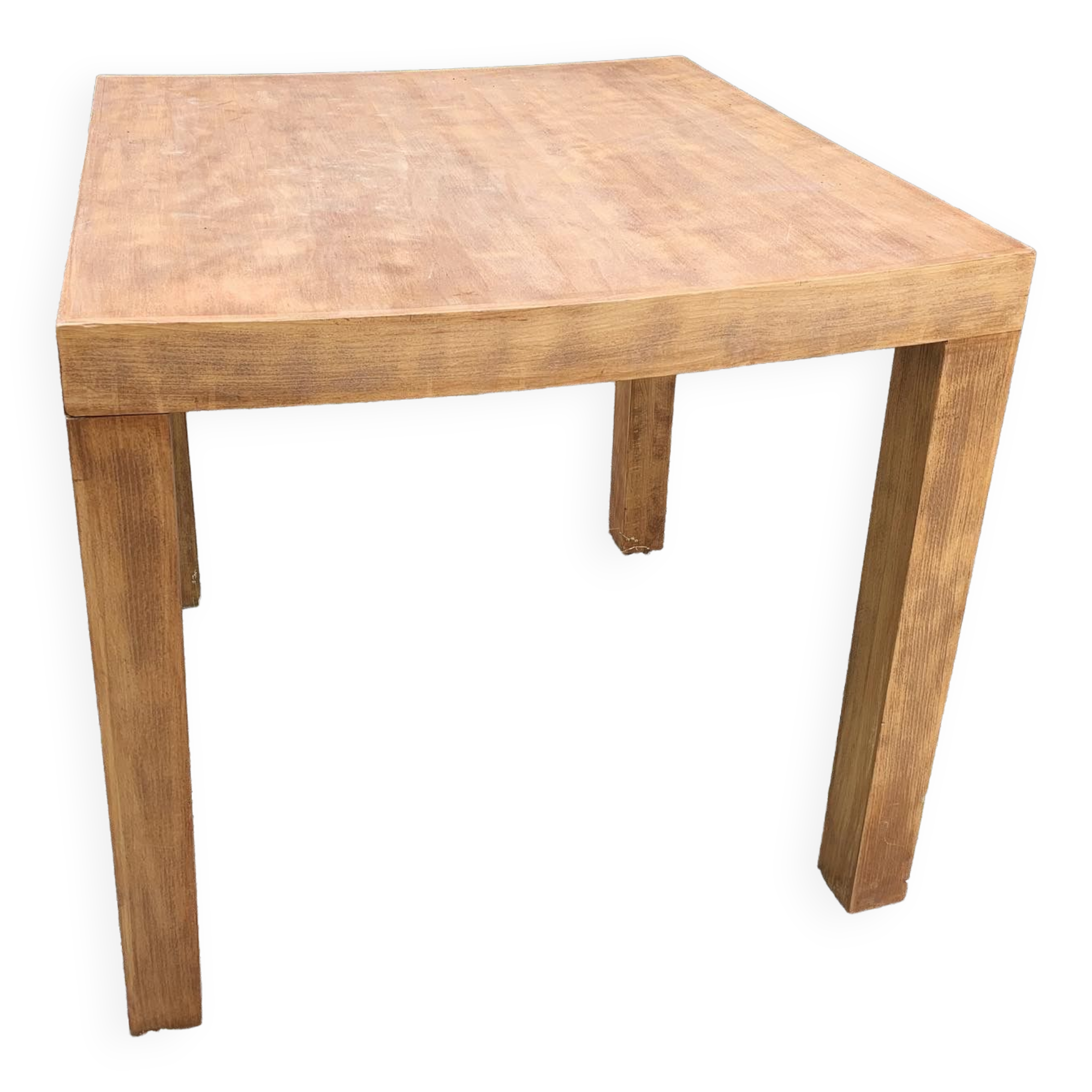 Square minimalist table