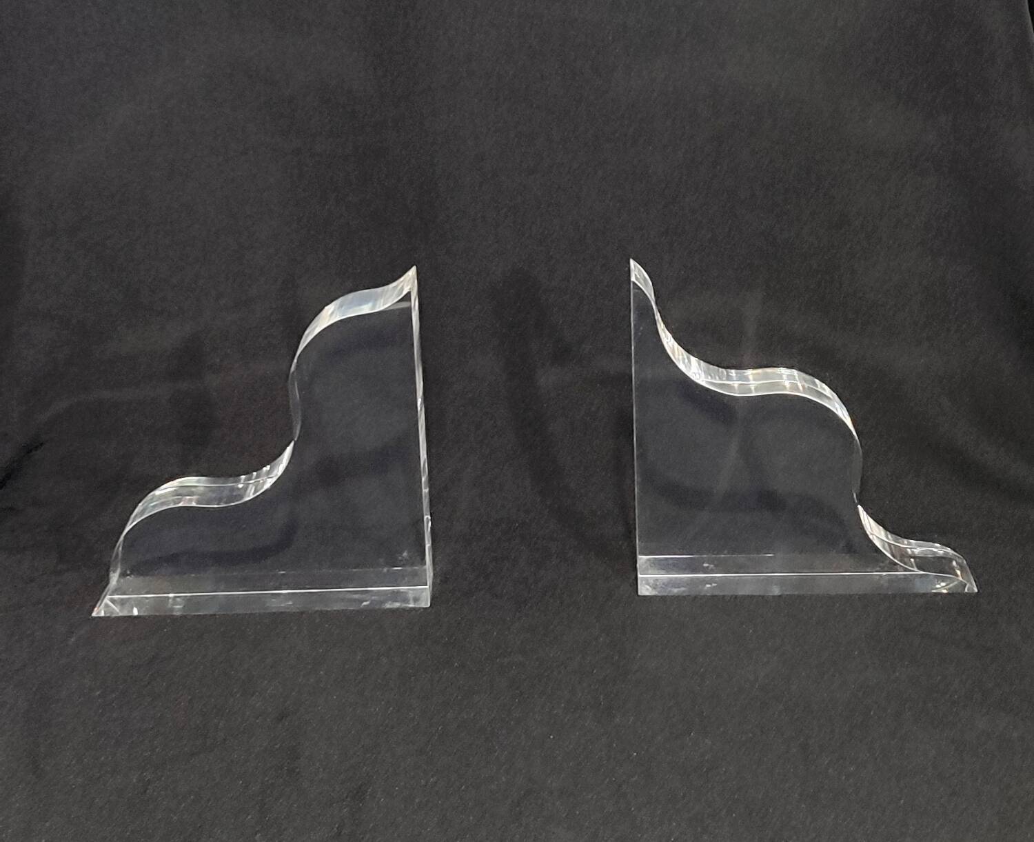 Serre-livres en méthacrylate. Espagne, années 1990.