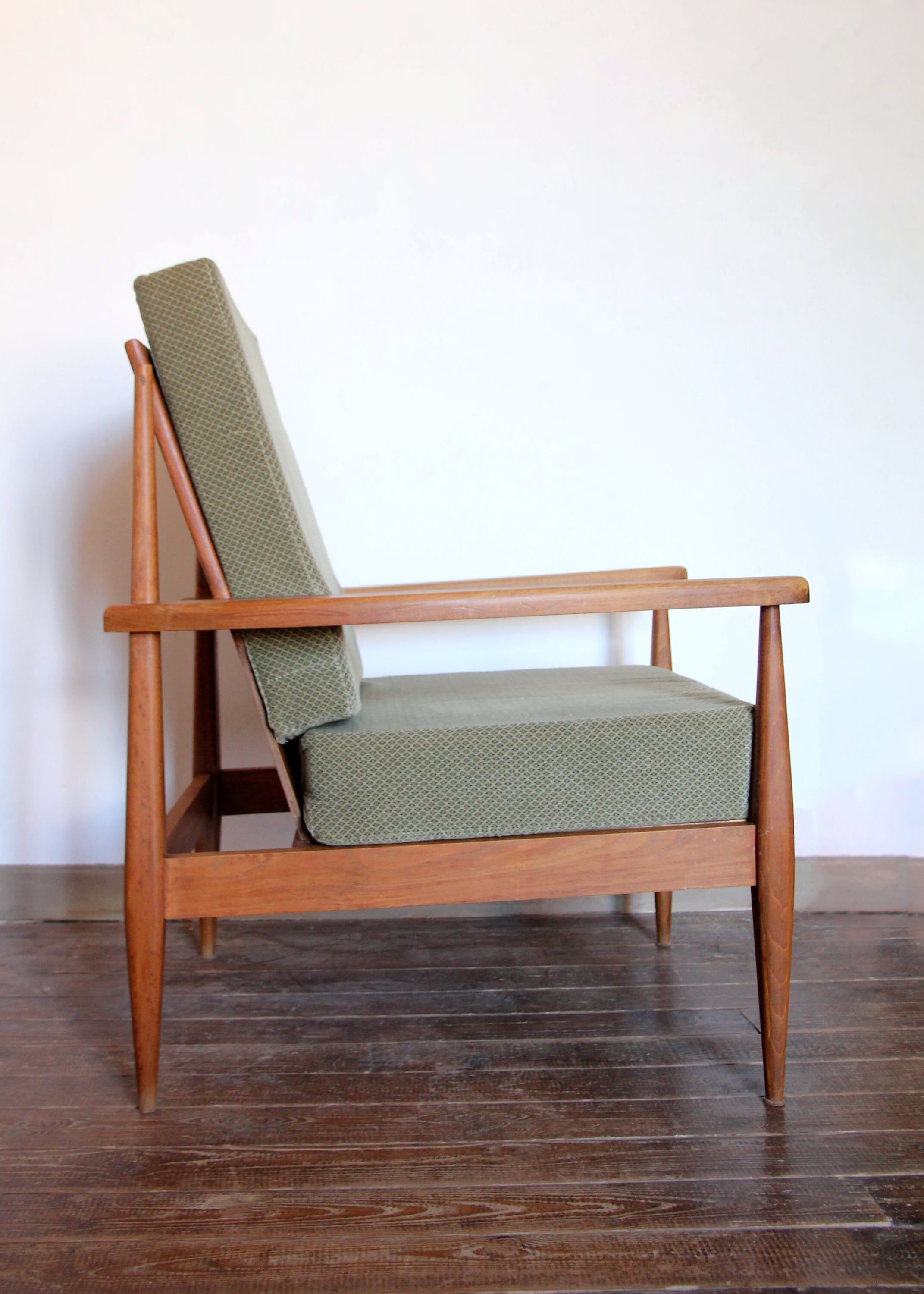 Paire de fauteuils scandinaves