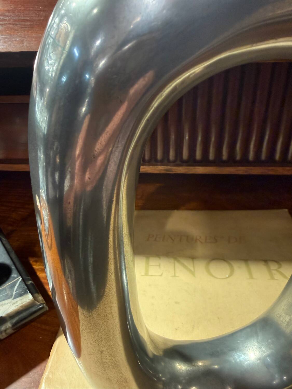 Aluminium cast vase