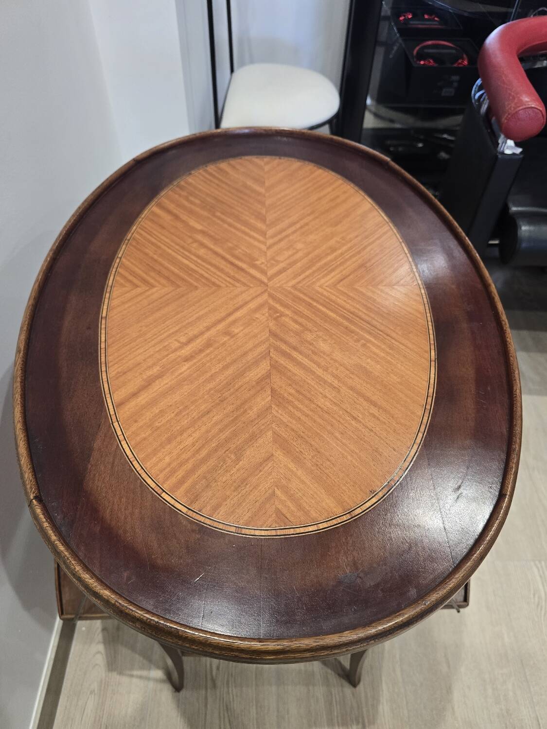 Folding tea table in marquetry wood - removable top