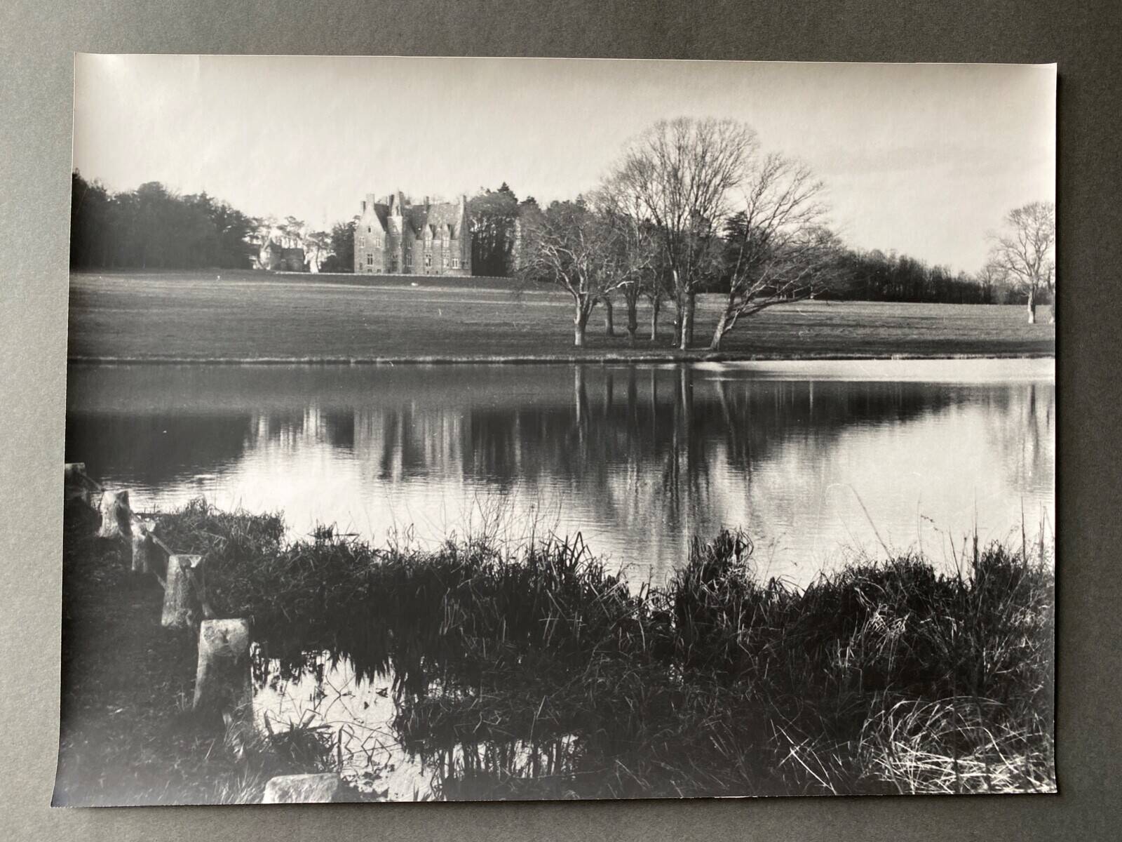 Photo argentique Le Domaine par Bernard Darot XXe
