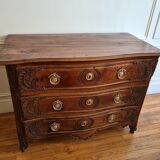 Louis XV period walnut chest of drawers, circa 1760